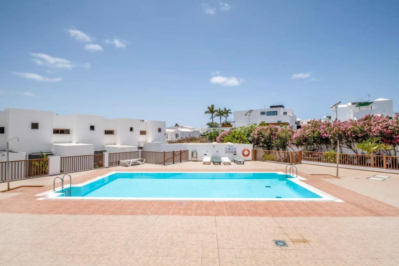 Апартаменты Modern Duplex In Puerto Del Carmen Тиас Экстерьер фото